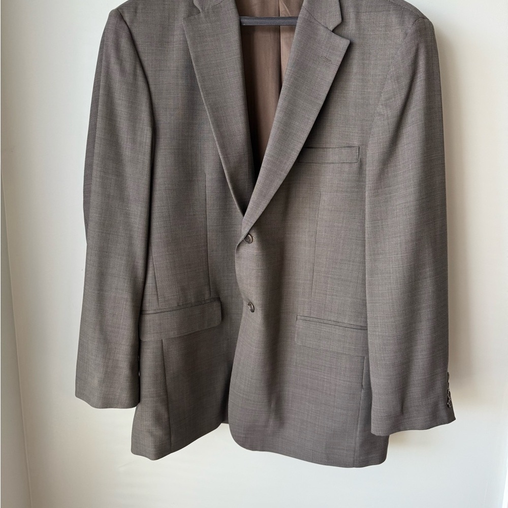 Haggar Black Label Men's Gray Suit